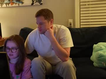 peachespunkins's chat room