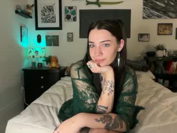 hannahtaylorr's chat room