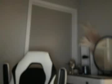 _natycutei19's chat room