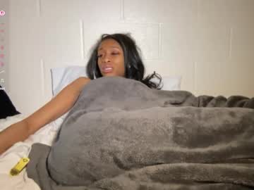 cutieeeva's chat room