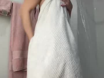 elenalovexxx's chat room