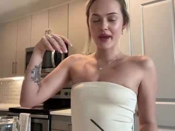 luvaimee's chat room