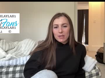 laylahlaylah1's chat room