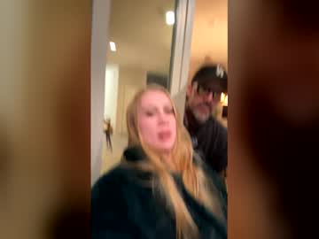 taylorxxxrae's chat room