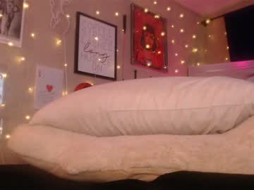 milf_lacey's chat room