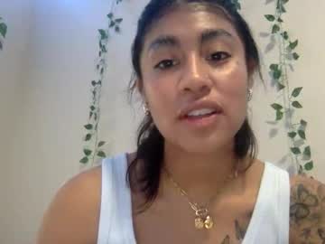 pretty_girl828687's chat room