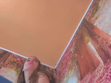 wet_nympho's chat room