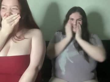 scarletttsinner's chat room