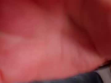 kyliebkillinit's chat room