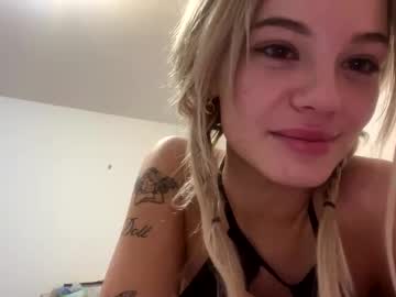 britneycherry08's chat room