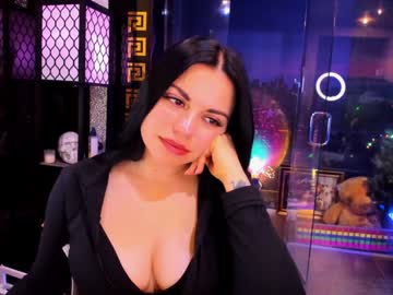 alma_pearl's chat room