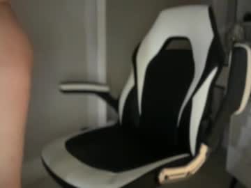 _natycutei19's chat room