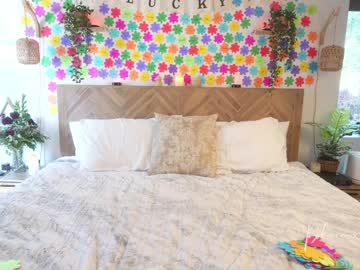 phoenix_taylor's chat room