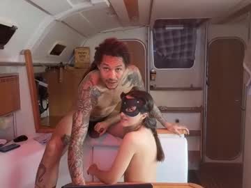 monkandmia's chat room