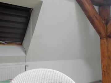 adventurina's chat room