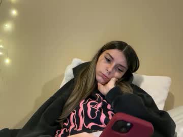 clairewalkerrr's chat room