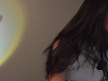 littlemiss_kira's chat room