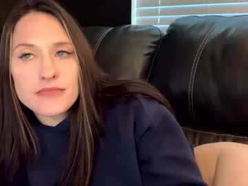 aliciacolette123's chat room