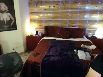 ladylorreign's chat room