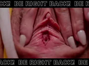 saintjade's chat room