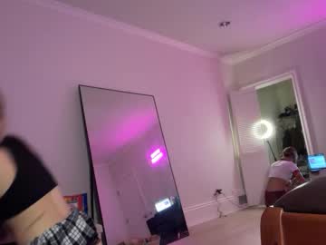 kenziesmithh's chat room