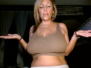 alannarack's chat room