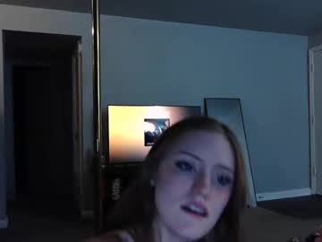 yellowpony121212's chat room