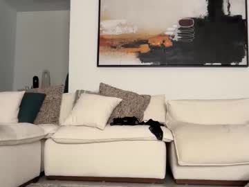 dollyrhodesss's chat room