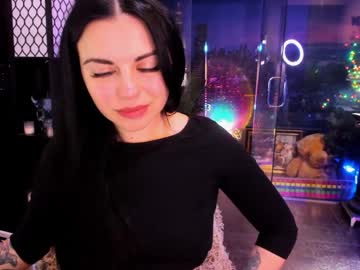 alma_pearl's chat room