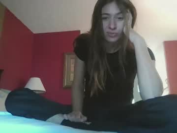 kaylaelizabeth97's chat room