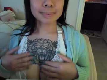 dolllface's chat room