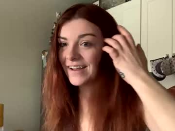 intothewoodswego's chat room