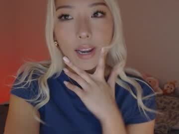 vivianwinters's chat room