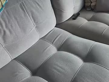 cheeekycouple02's chat room