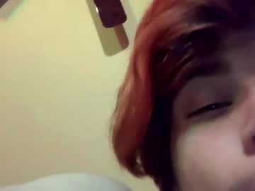 kittyme0ws's chat room