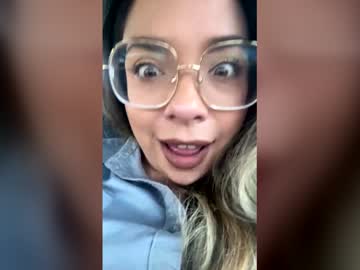 isabellaelizabeth's chat room