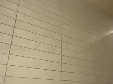 chloeros3e's chat room