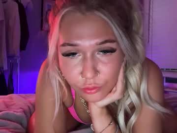 joselinehickss's chat room