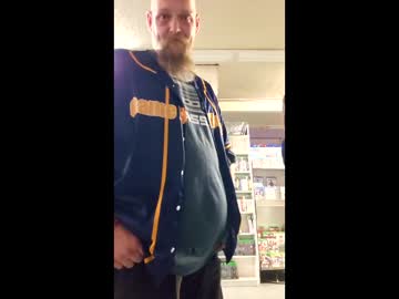 happysunshine4319's chat room