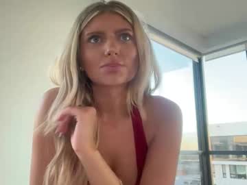 summerclarkee's chat room