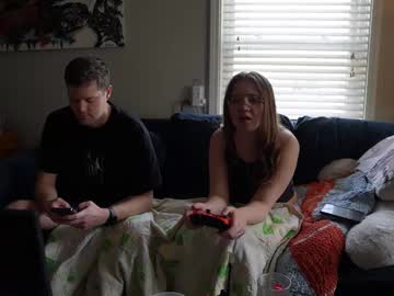 peachespunkins's chat room