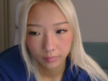 vivianwinters's chat room