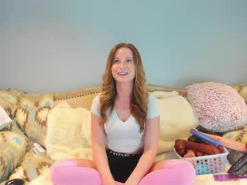 eatmygingersnapps's chat room