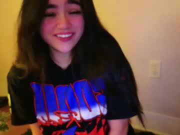 annatigarr's chat room