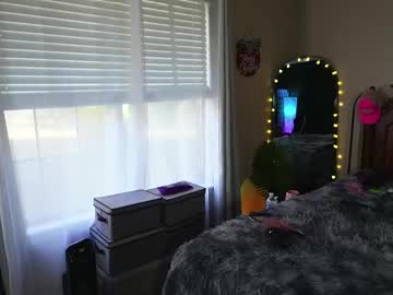 oh_lovely_girl's chat room