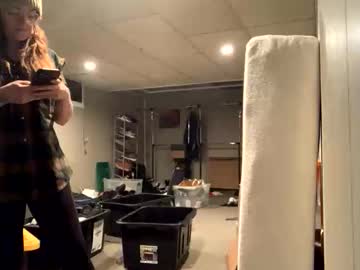 intothewoodswego's chat room