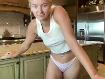 chloexbabe's chat room