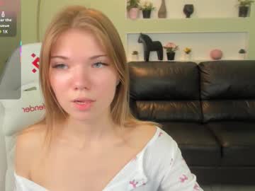 michafox's chat room