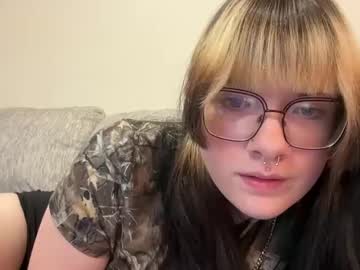 irissweets's chat room