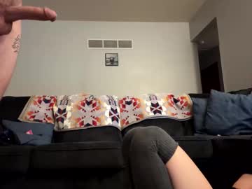 college_packing_8's chat room